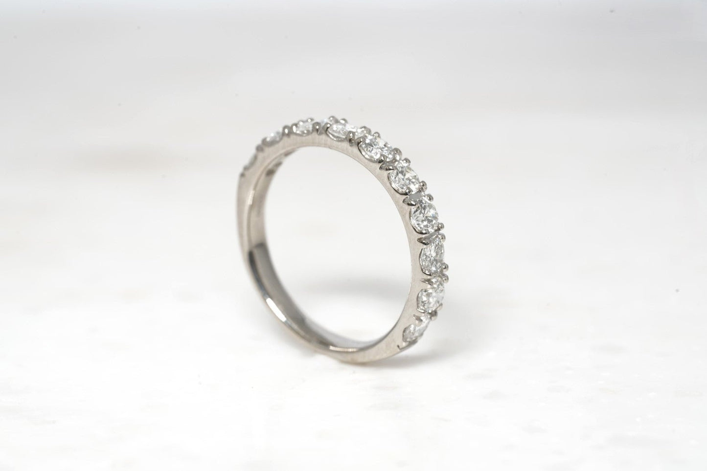 THE HALFETERNITY 1.0ct